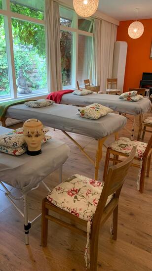 zaal massagetafels 1